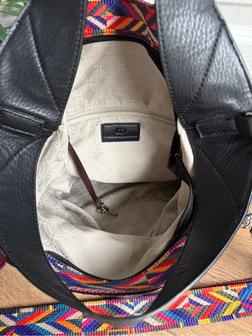 Marina Galanti Black VL Hobo Tote Bag w/Studs & Removable Colorful Strap